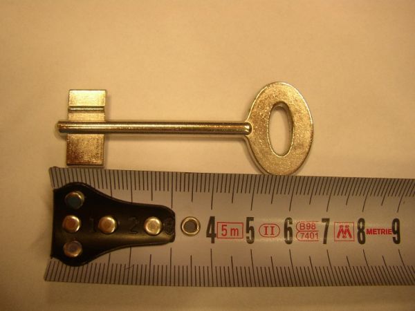 Trezorový klíč RT130